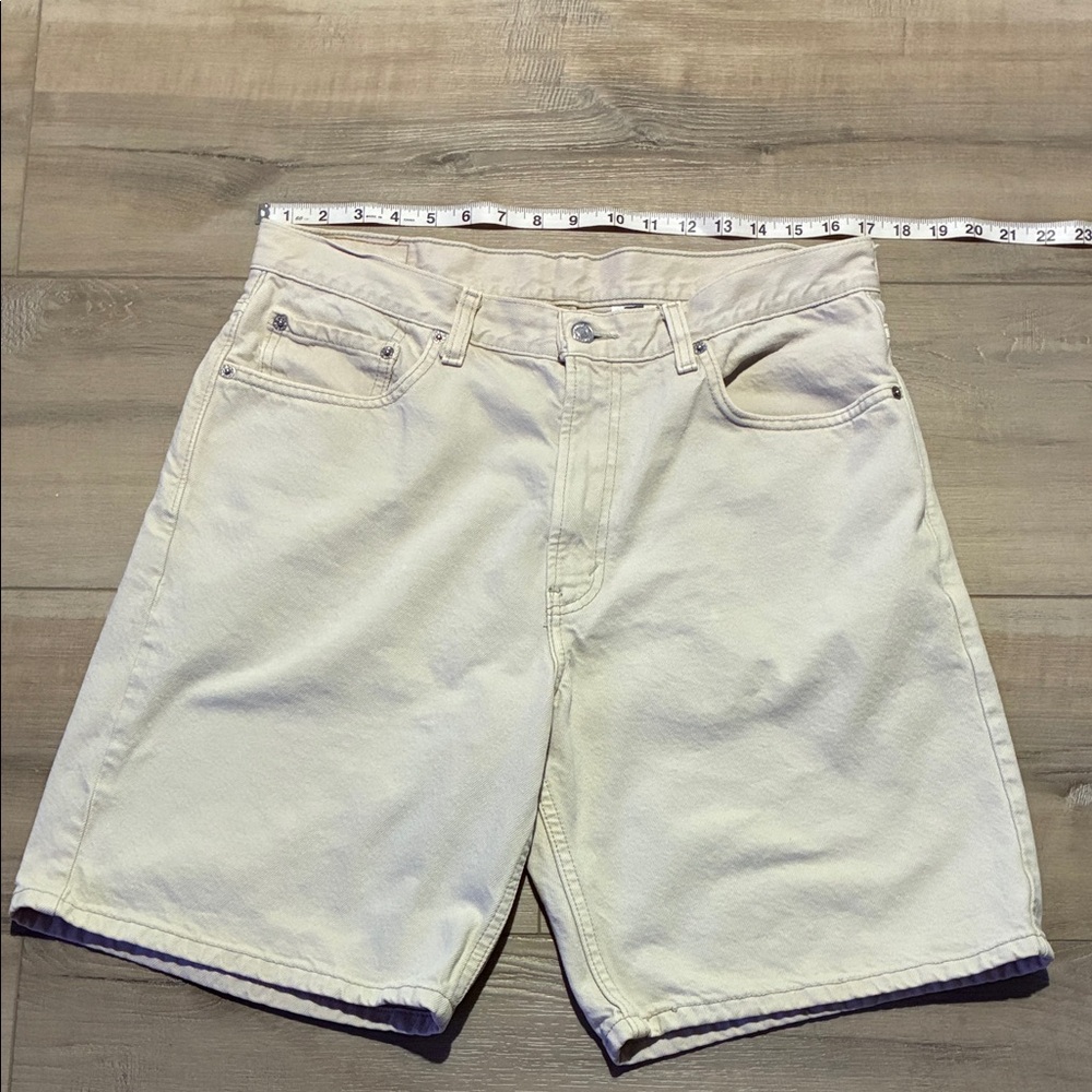 Levi's 550 Relaxed Fit Men's Light Tan Jean Shorts W34